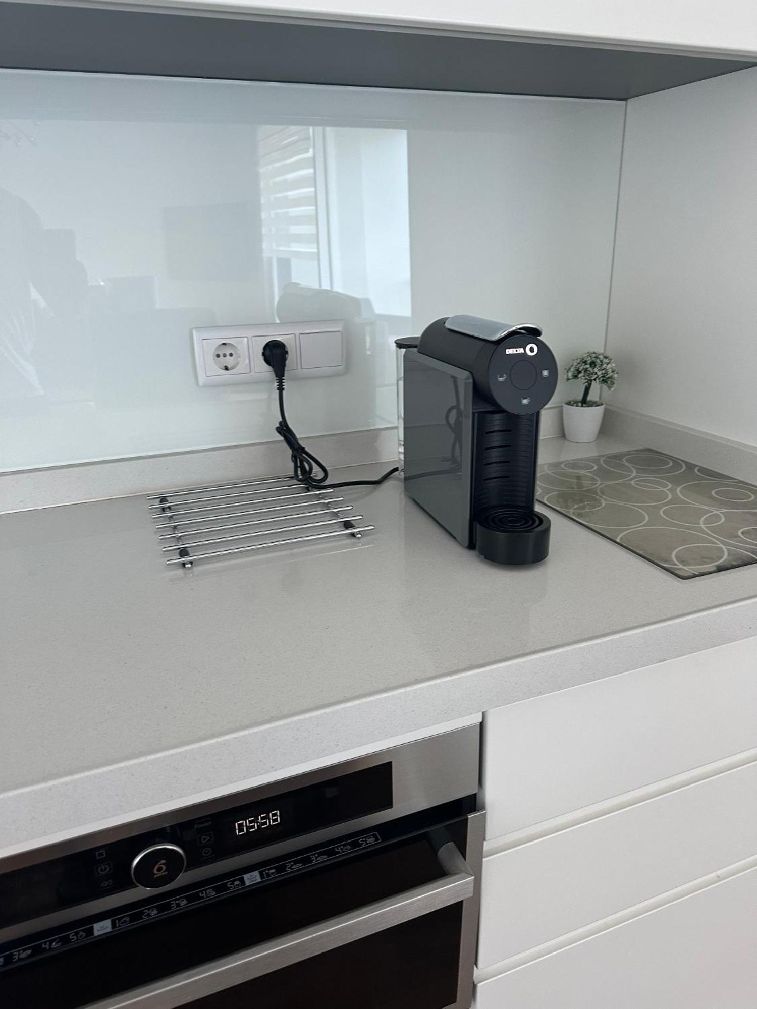 Nice And Modern Flat Near Airport سانتا كروز المظهر الخارجي الصورة